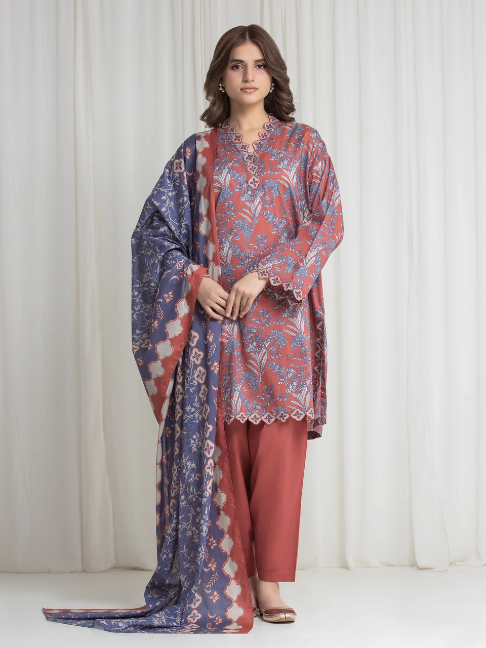 Edenrobe Allure Lawn 04 - Coral Mosaic three-piece unstitched printed lawn suit by Edenrobe