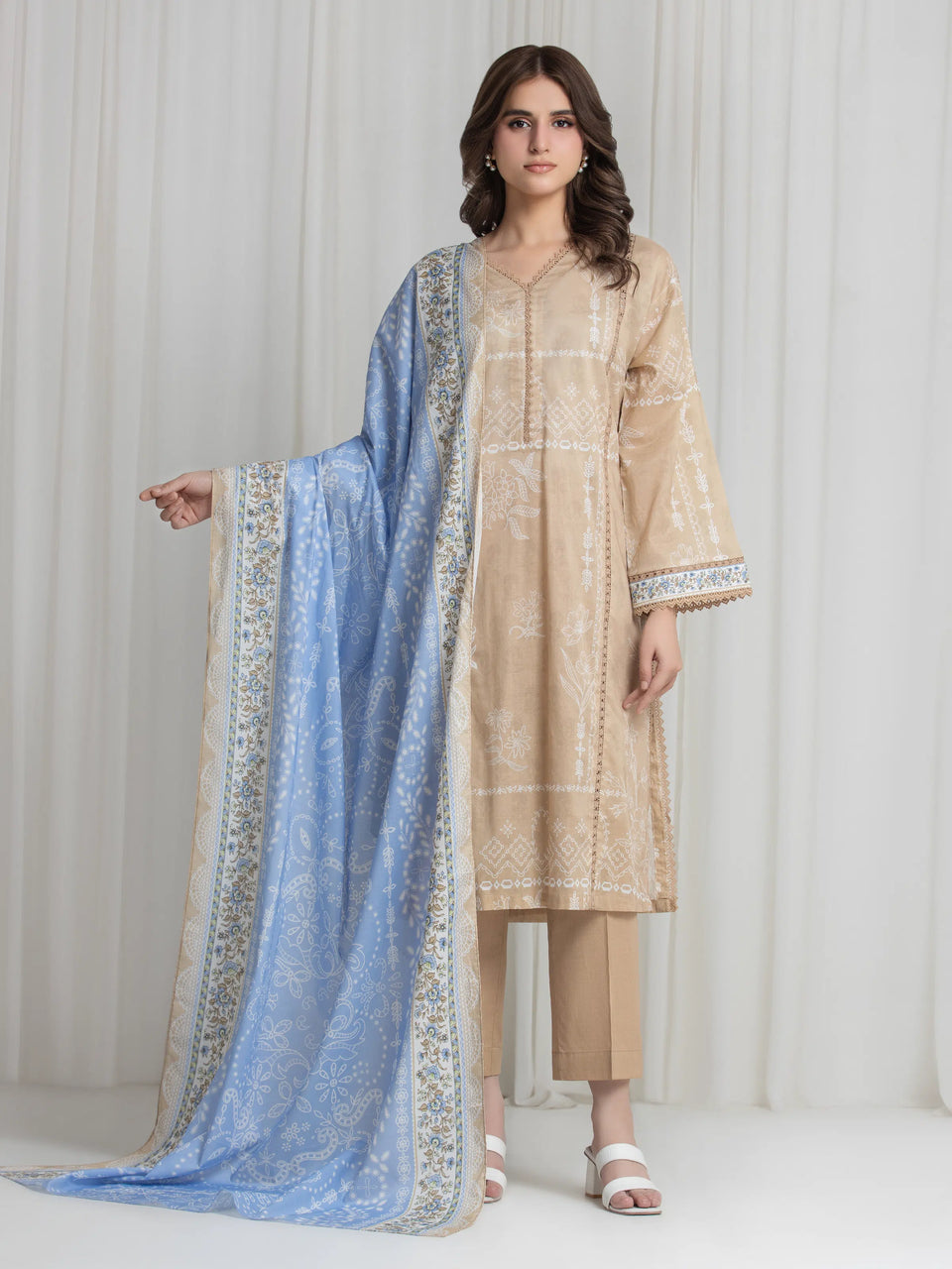 Edenrobe Allure Lawn 09 - Beige Blue three-piece unstitched printed lawn suit by Edenrobe