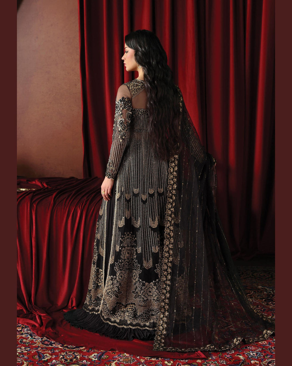 La Fushia Chariot Charcoal formal embroidered design - view 2