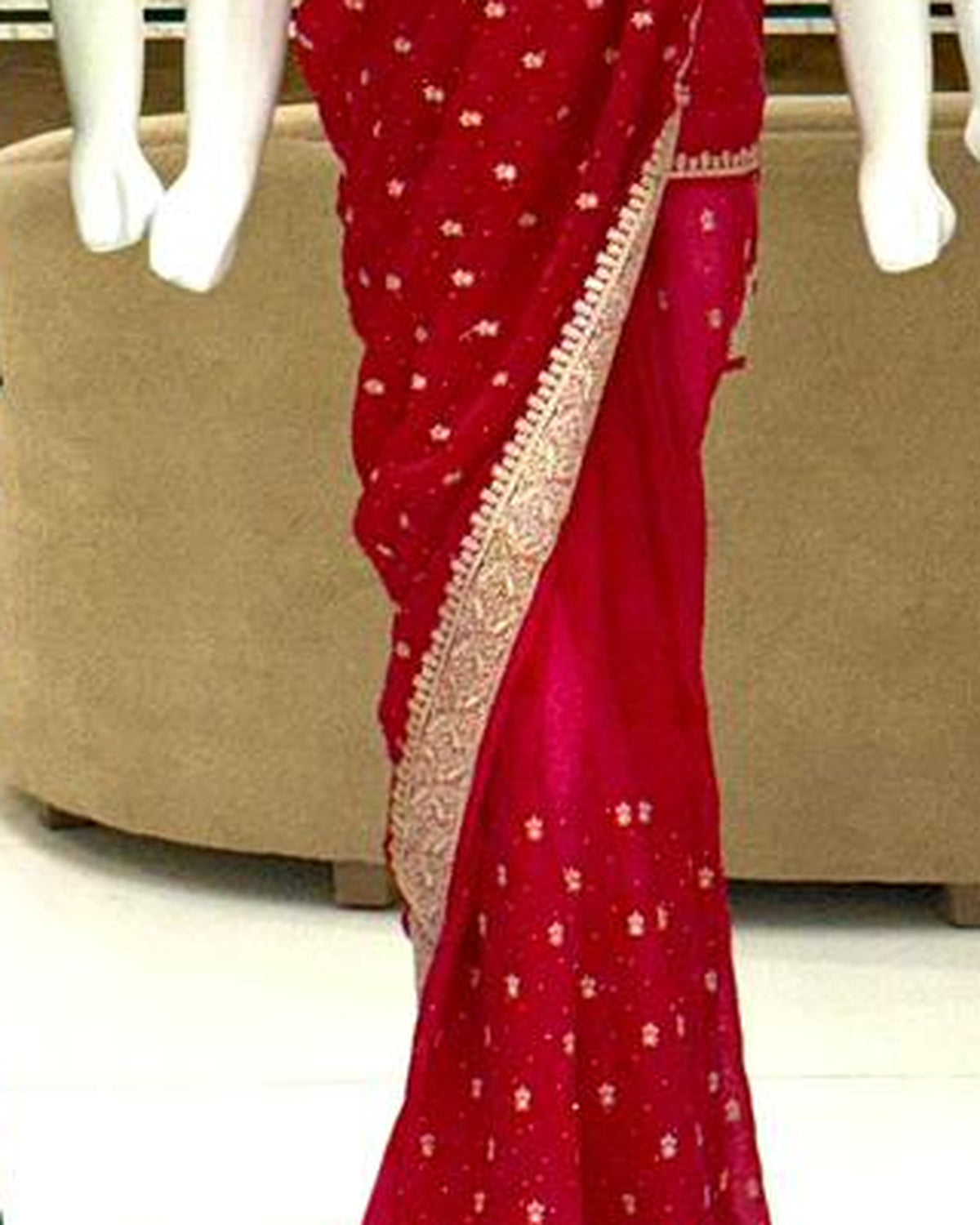 Razab Luxury Saree – Red - detail view 3
